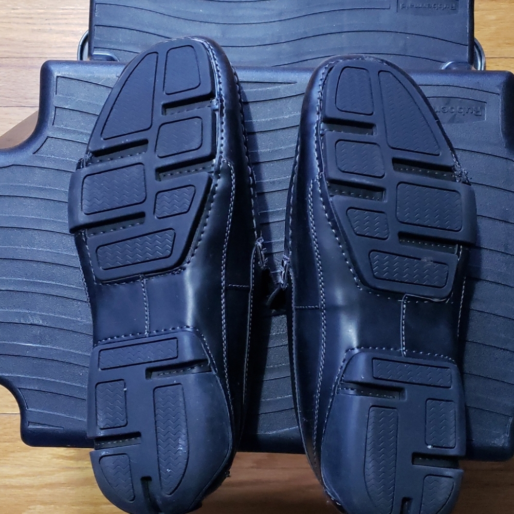 Shoes - Picture 4 of 4